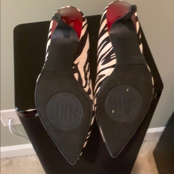 Dana Buchman heels - Picture 5 of 7